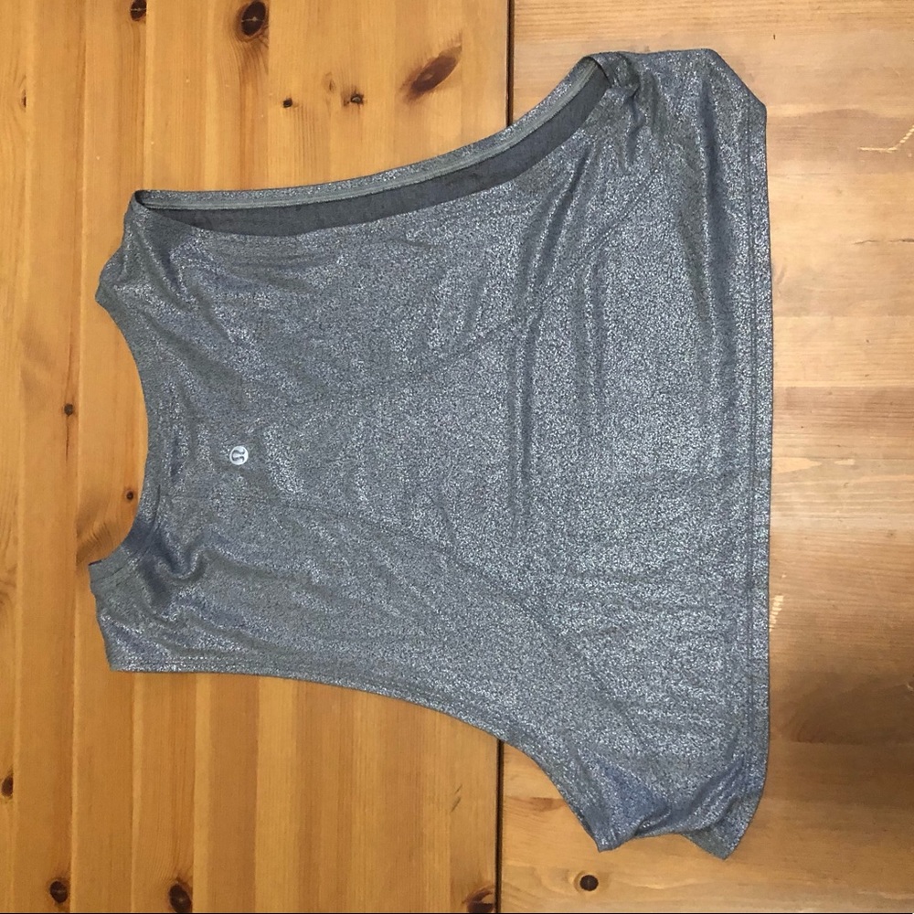 Lululemon crop tank top metallic silver size 8
